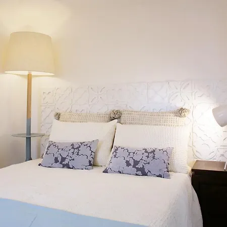 Alfama With River View Apartment *